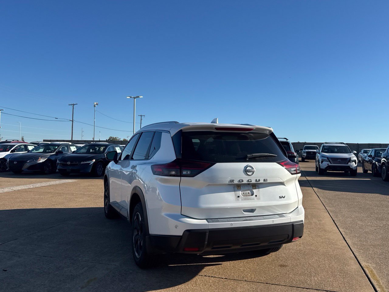 Certified 2024 Nissan Rogue SV w/ SV Premium Package FWD image 24