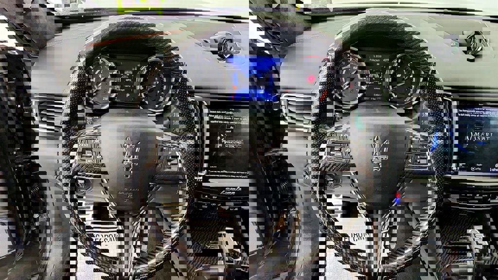 Used 2019 Maserati Levante GTS image 14