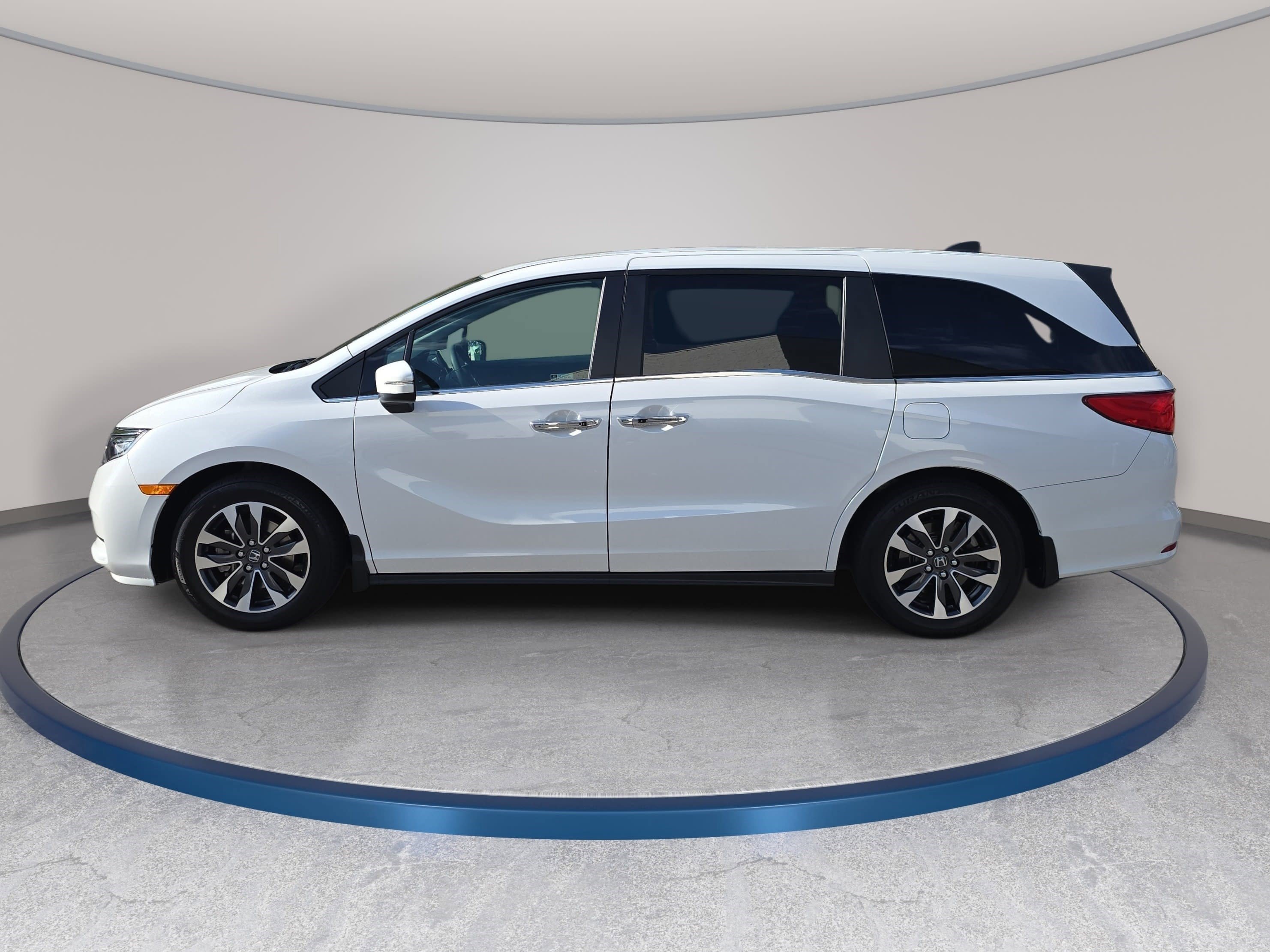 Used 2024 Honda Odyssey EX-L image 8