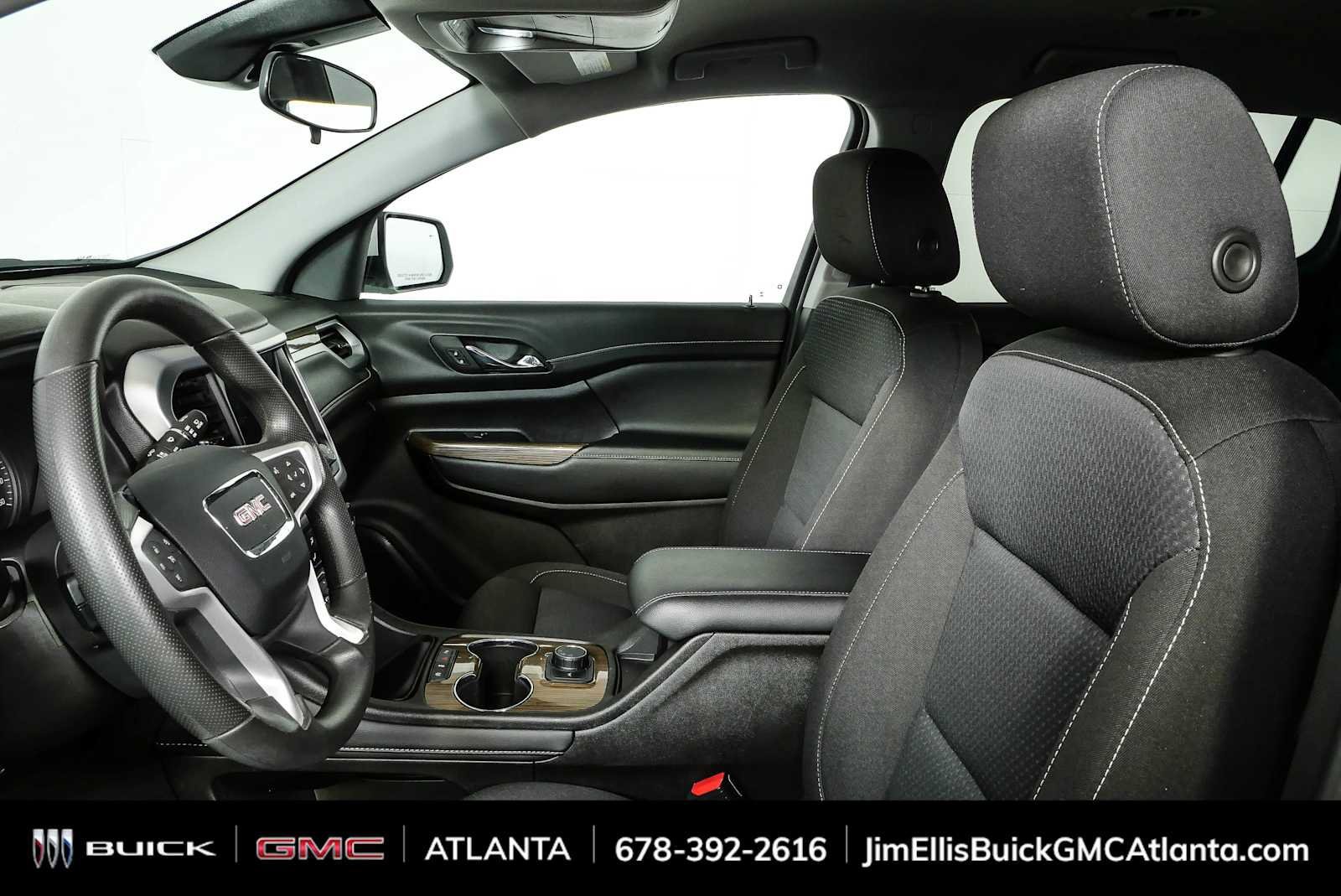 Used 2023 GMC Acadia SLE FWD image 5