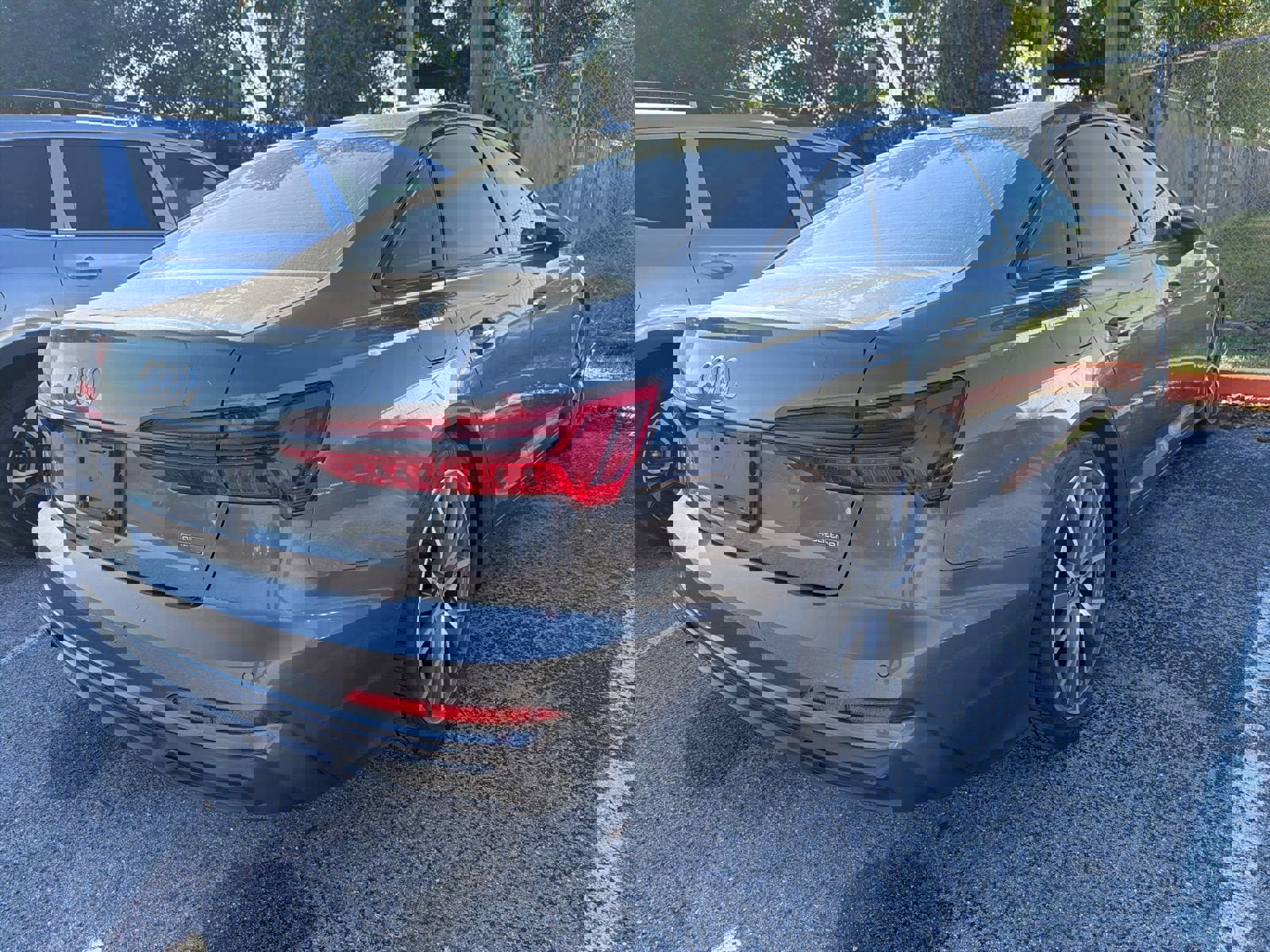 Used 2022 Audi A6 Premium Plus w/ Premium Plus Package image 10