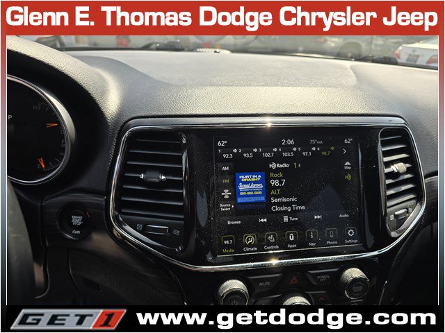 Certified 2021 Jeep Grand Cherokee Laredo X image 14