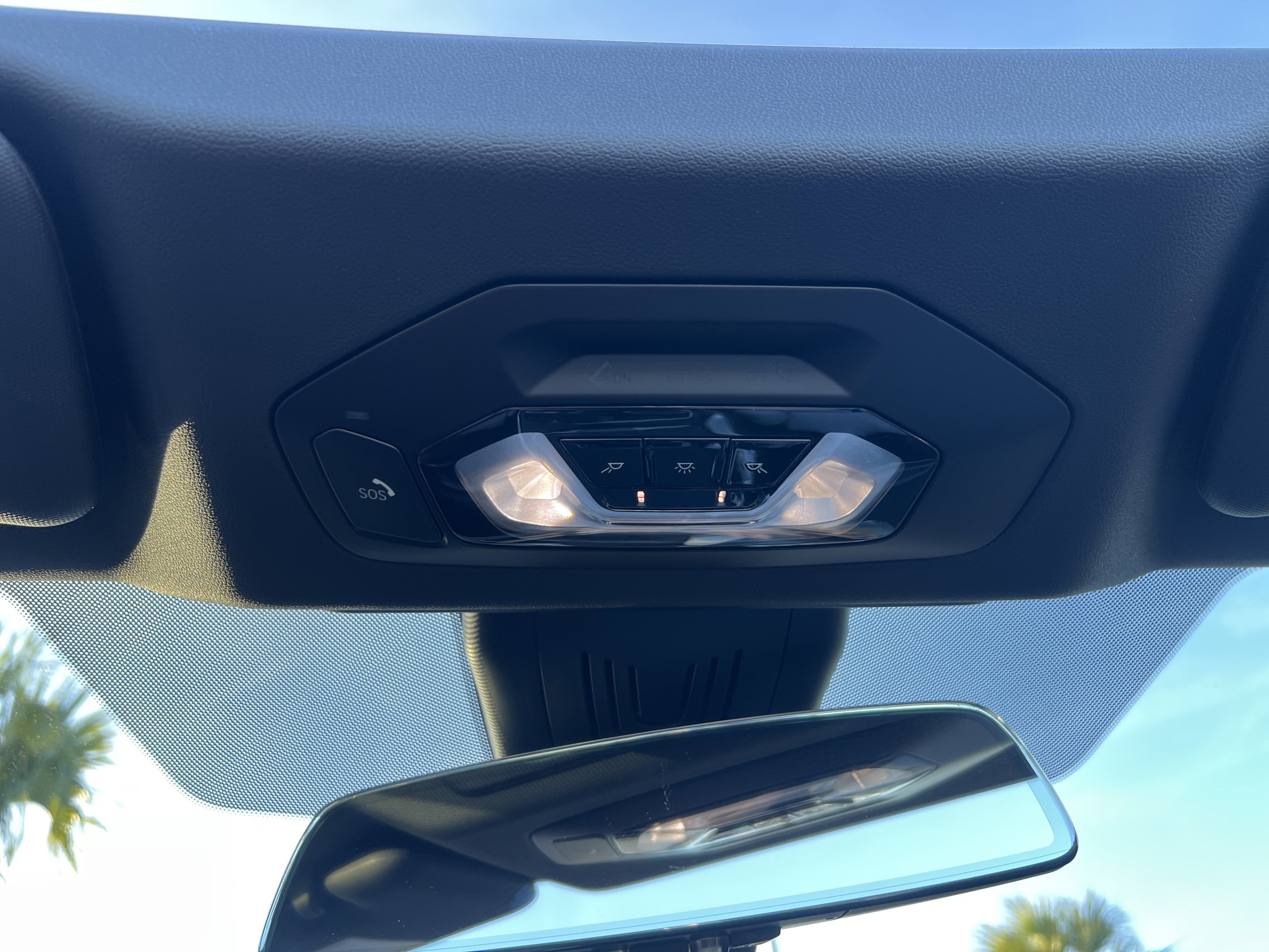 Used 2025 BMW M4 xDrive Competition w/ Executive Package image 41