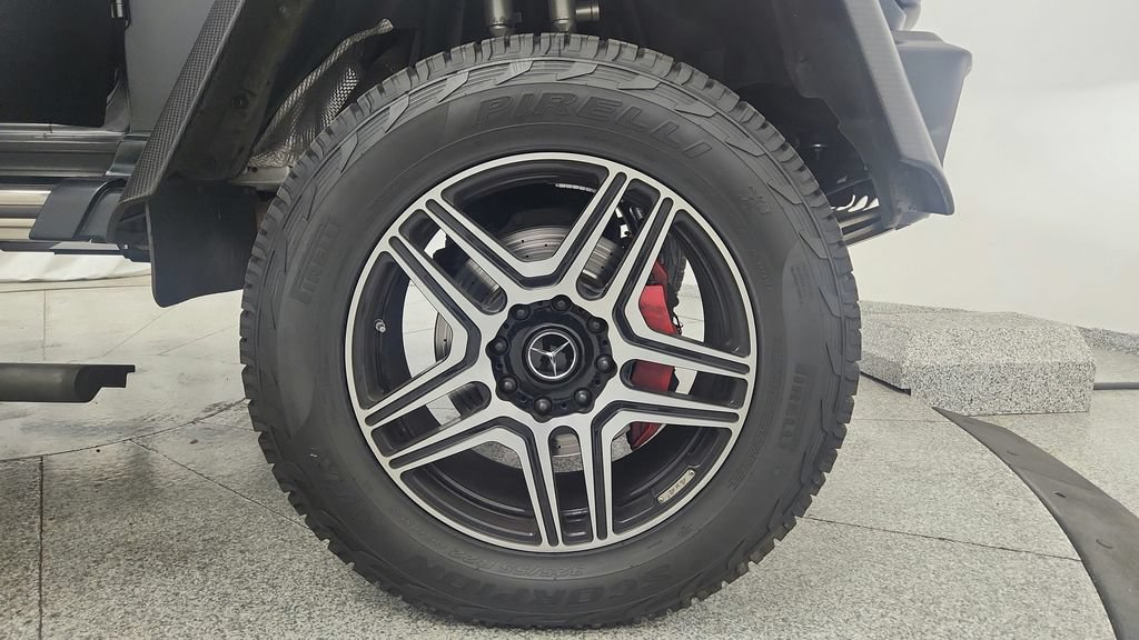 Used 2017 Mercedes-Benz G 550 Squared image 47