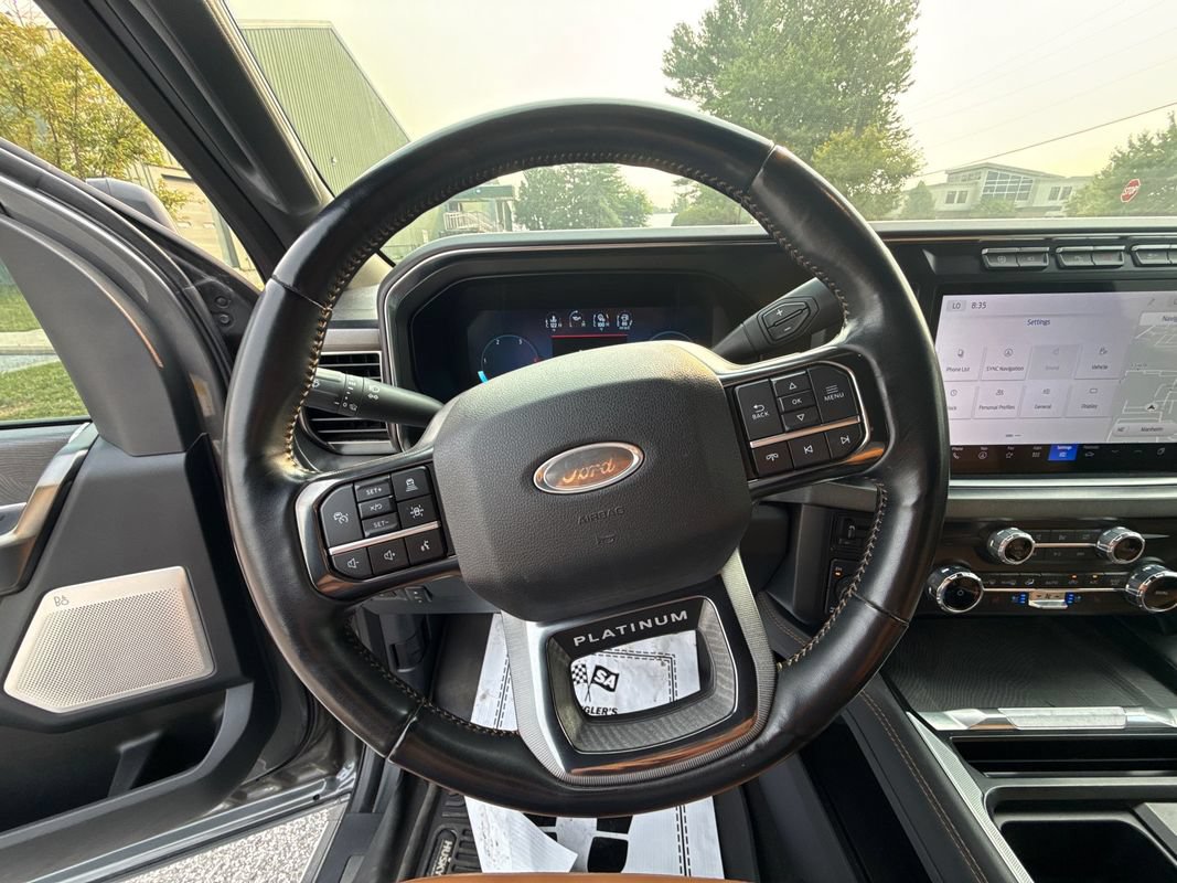 Used 2023 Ford F250 Platinum AWD/4WD image 19