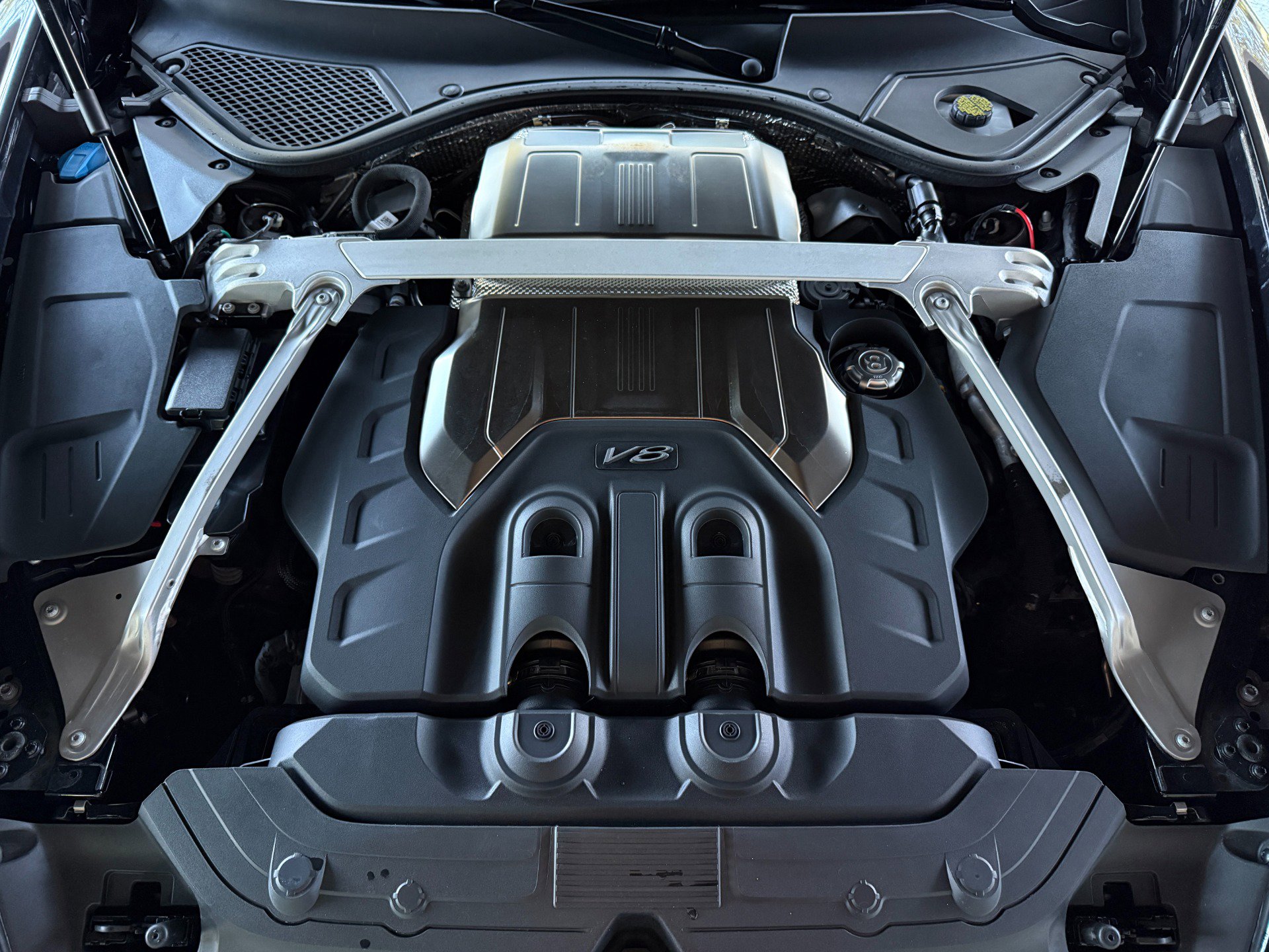 Used 2021 Bentley Continental GT image 49