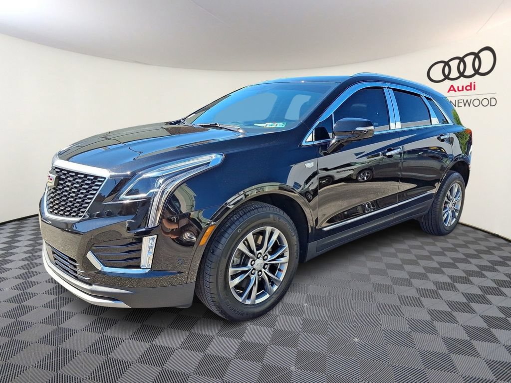 Used 2022 Cadillac XT5 Premium Luxury w/ Technology Package AWD/4WD image 3