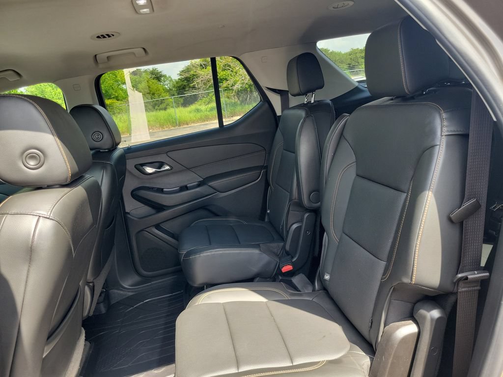 Used 2020 Chevrolet Traverse Premier w/ LPO, Floor Liner Package AWD/4WD image 33