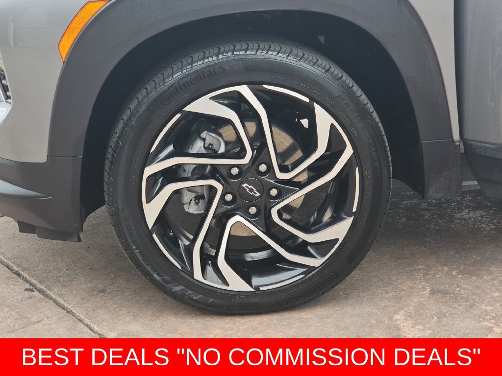 Used 2024 Chevrolet TrailBlazer RS w/ Convenience Package AWD/4WD image 36