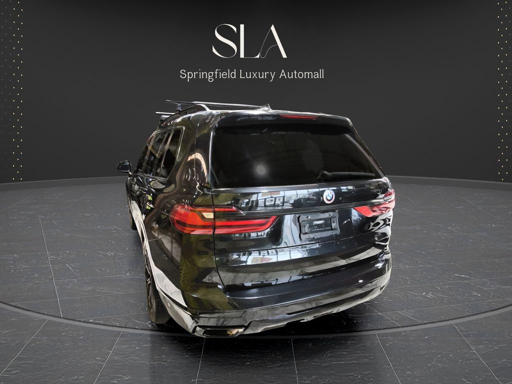 Used 2021 BMW X7 xDrive40i AWD/4WD image 6