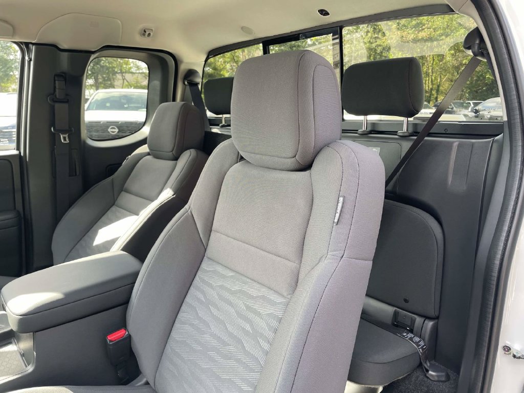 New 2027 Nissan Frontier S RWD image 8