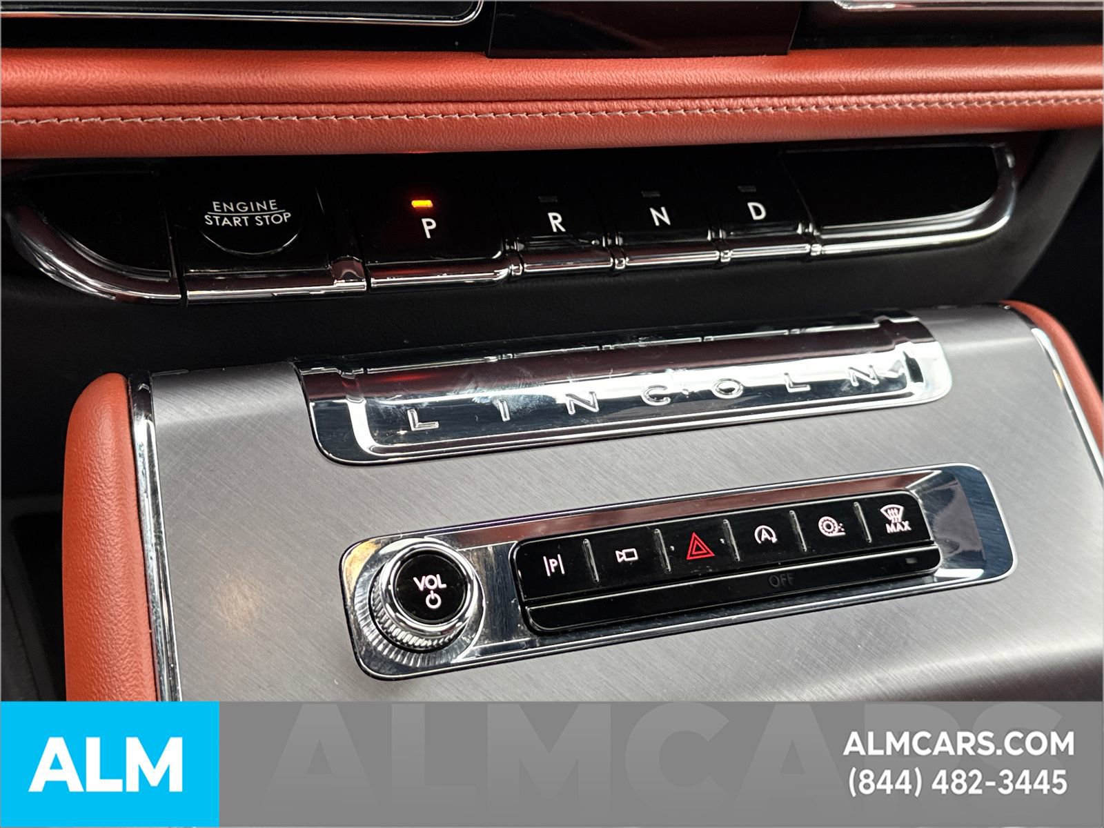 Used 2025 Lincoln Aviator Reserve image 40