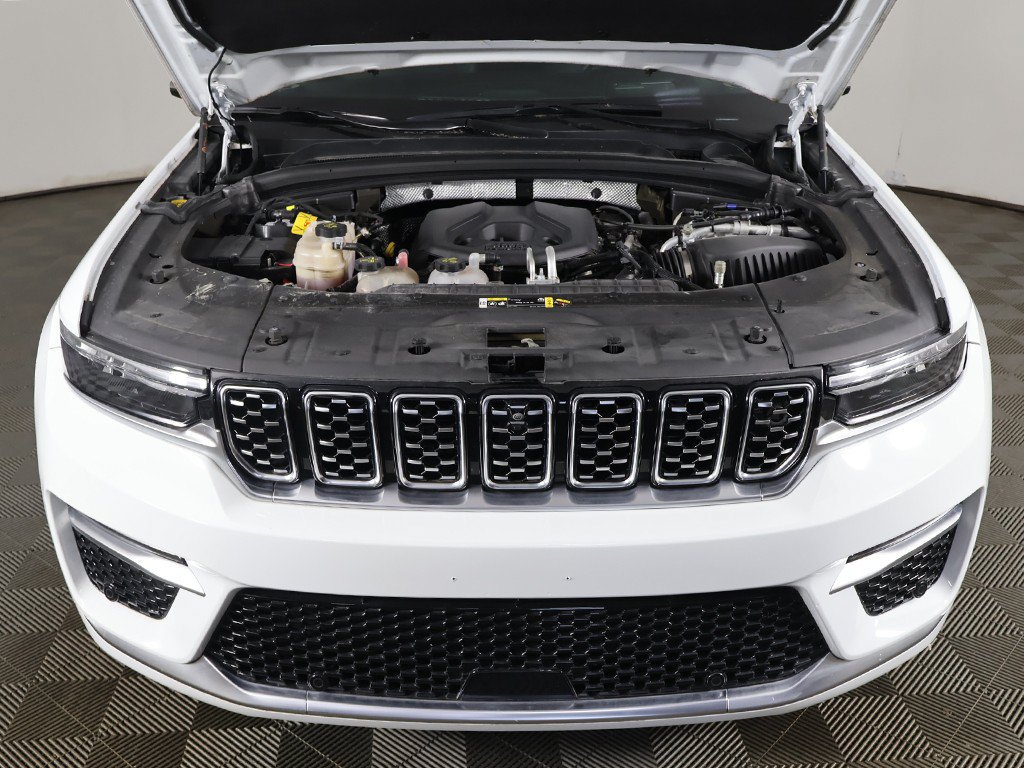 Used 2022 Jeep Grand Cherokee Summit AWD/4WD image 24