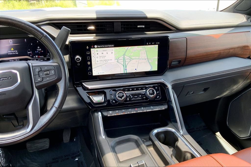 Used 2024 GMC Sierra 2500 Denali Ultimate w/ Max Trailering Package AWD/4WD image 6