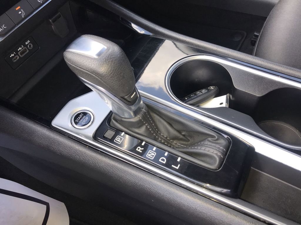 Used 2024 Nissan Altima 2.5 SV image 19