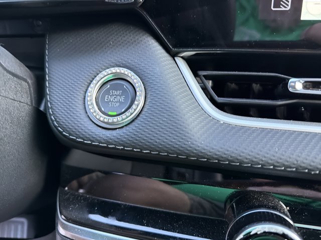 Used 2026 Chevrolet Equinox LT w/ LPO, Floor Liner Package image 23