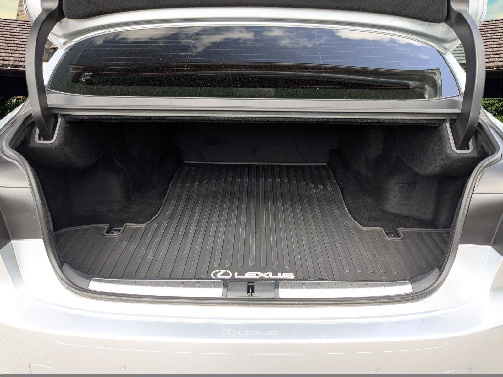 Certified 2024 Lexus LS 500 RWD image 22