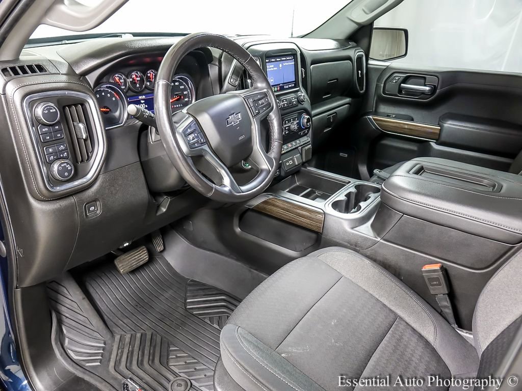 Used 2020 Chevrolet Silverado 1500 LT Trail Boss AWD/4WD image 11