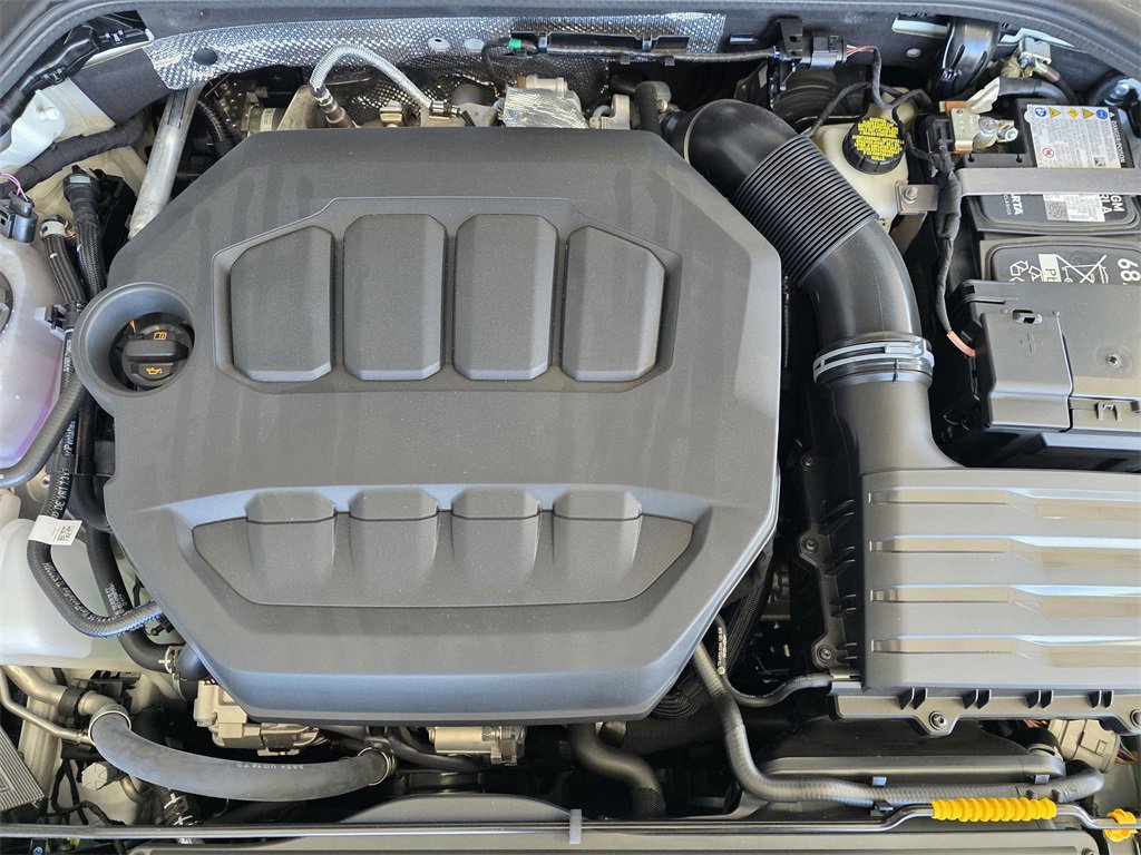 New 2025 Volkswagen Golf w/ Euro Style Package image 21