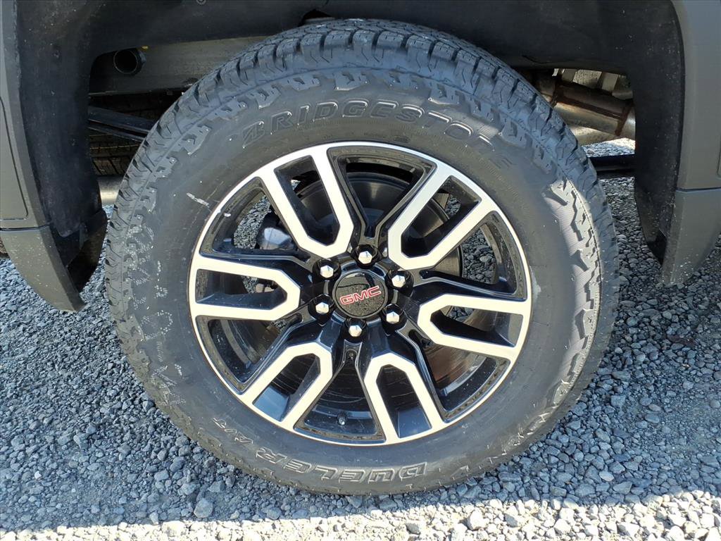 New 2026 GMC Sierra 1500 AT4 w/ AT4 Premium Package image 7
