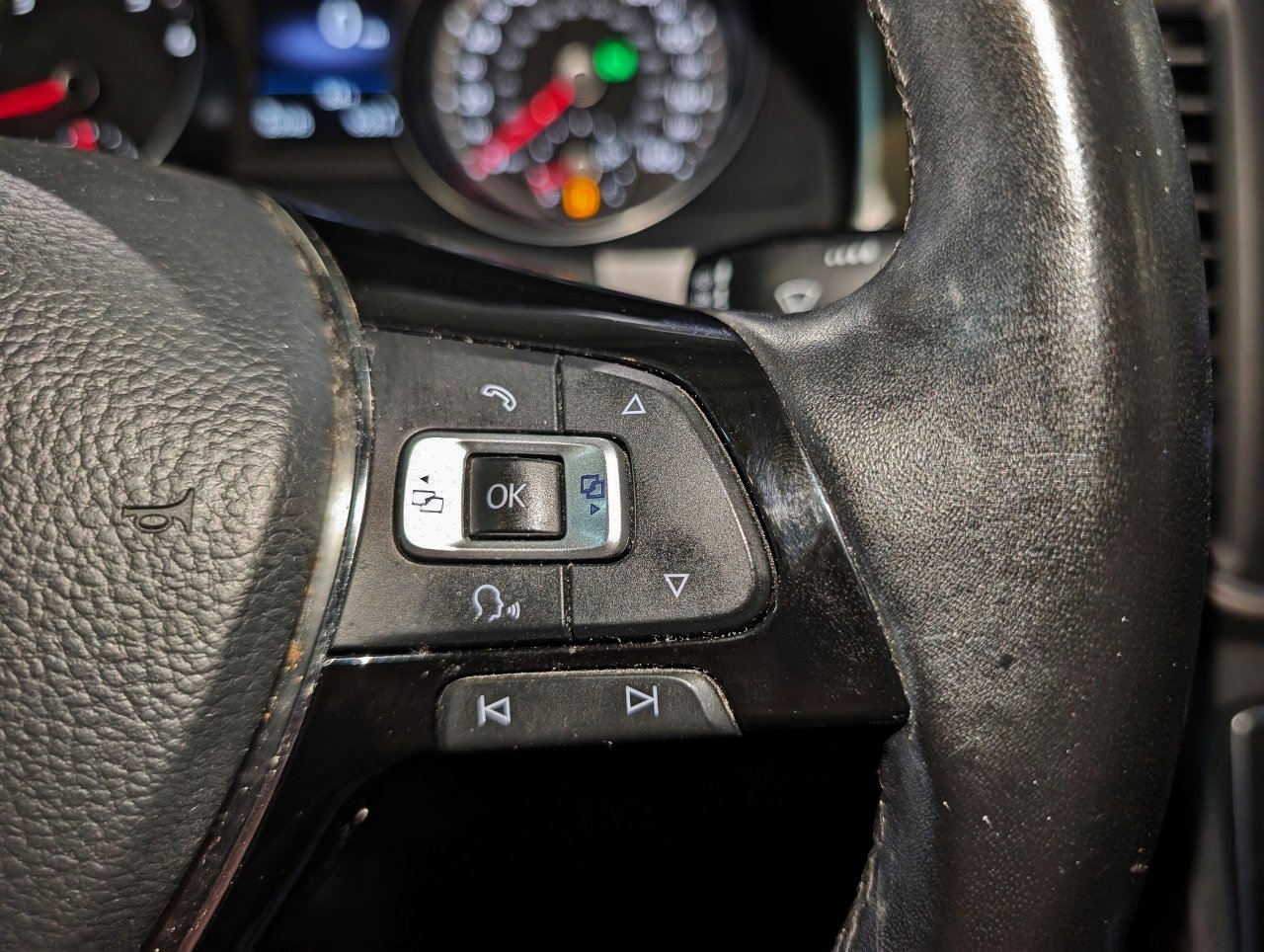 Used 2018 Volkswagen Atlas SE image 47