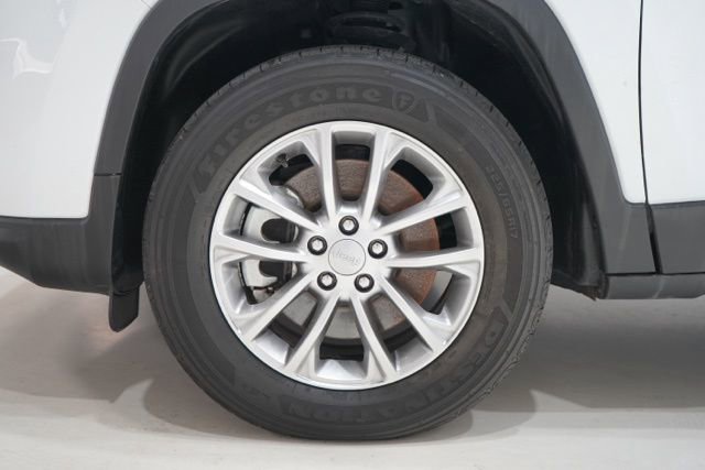 Used 2022 Jeep Cherokee Latitude Lux image 11