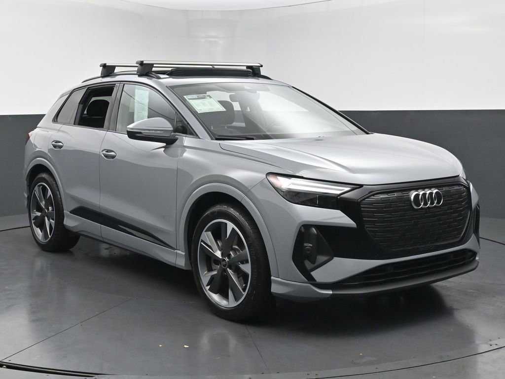 Used 2024 Audi Q4 e-tron Premium w/ Convenience Package image 8