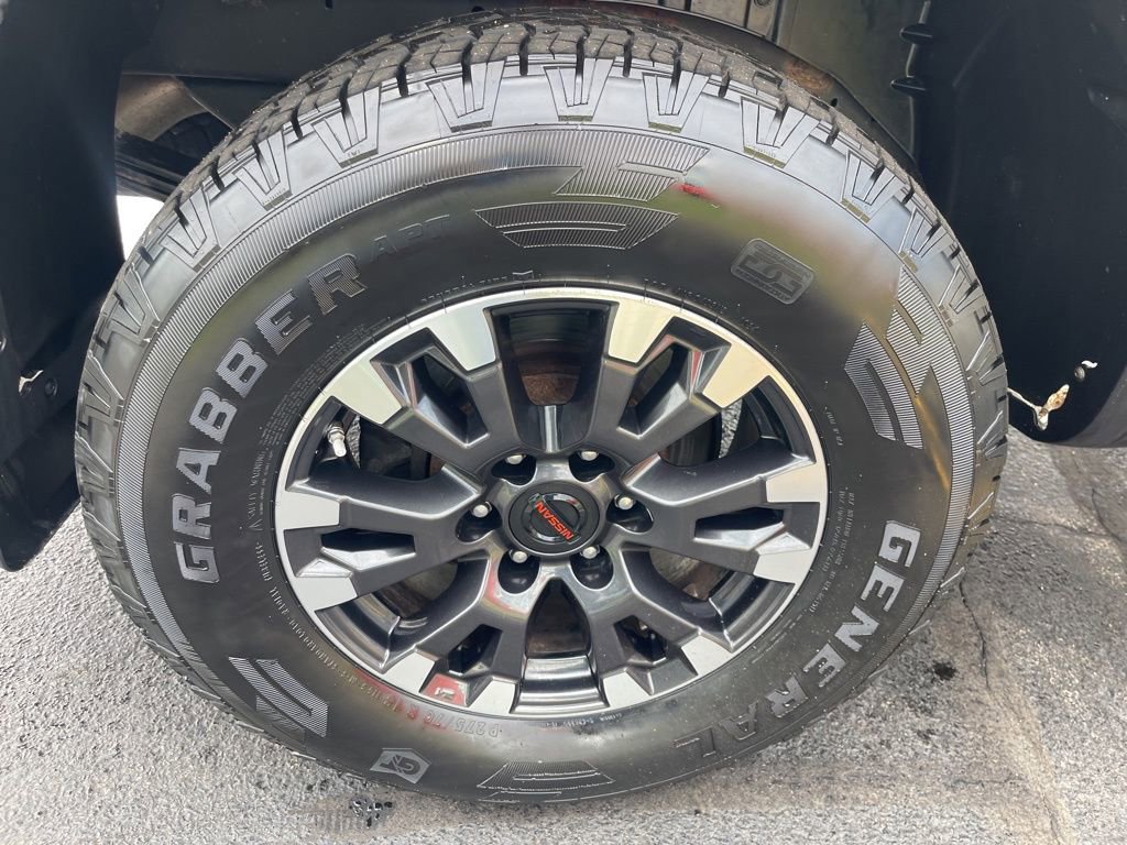 Used 2020 Nissan Titan PRO-4X w/ Pro-4x Utility Package AWD/4WD image 28