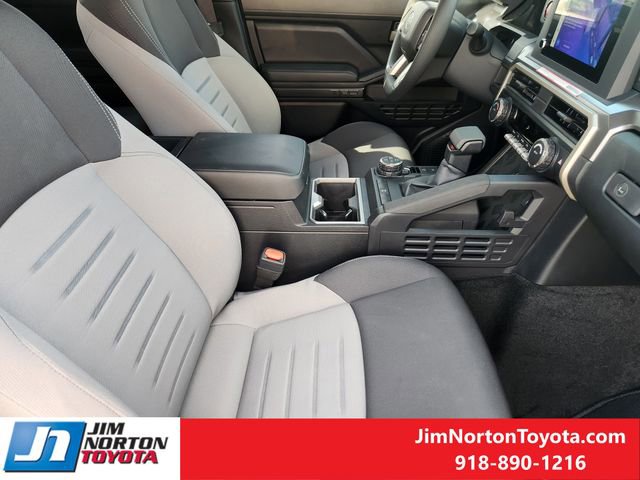 Used 2024 Toyota Tacoma TRD Off-Road image 15