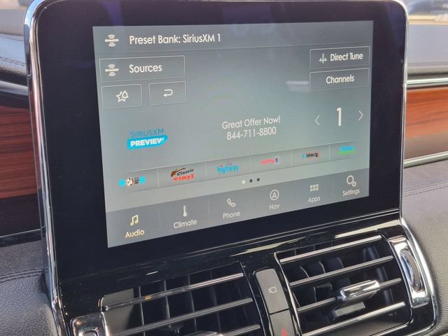 Certified 2020 Lincoln Navigator L Reserve w/ Luxury Package AWD/4WD image 24