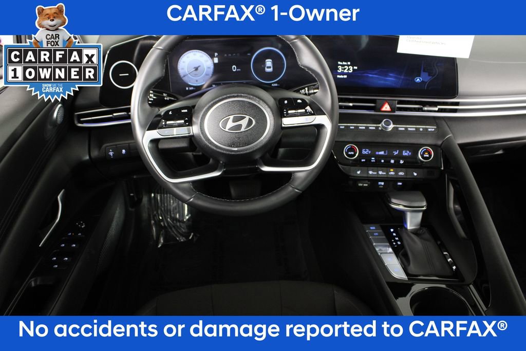 Certified 2025 Hyundai Elantra SEL image 5