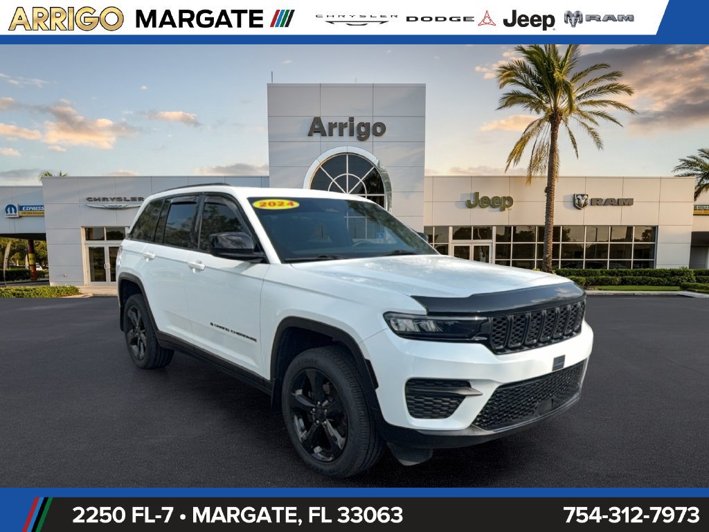 Used 2024 Jeep Grand Cherokee Altitude