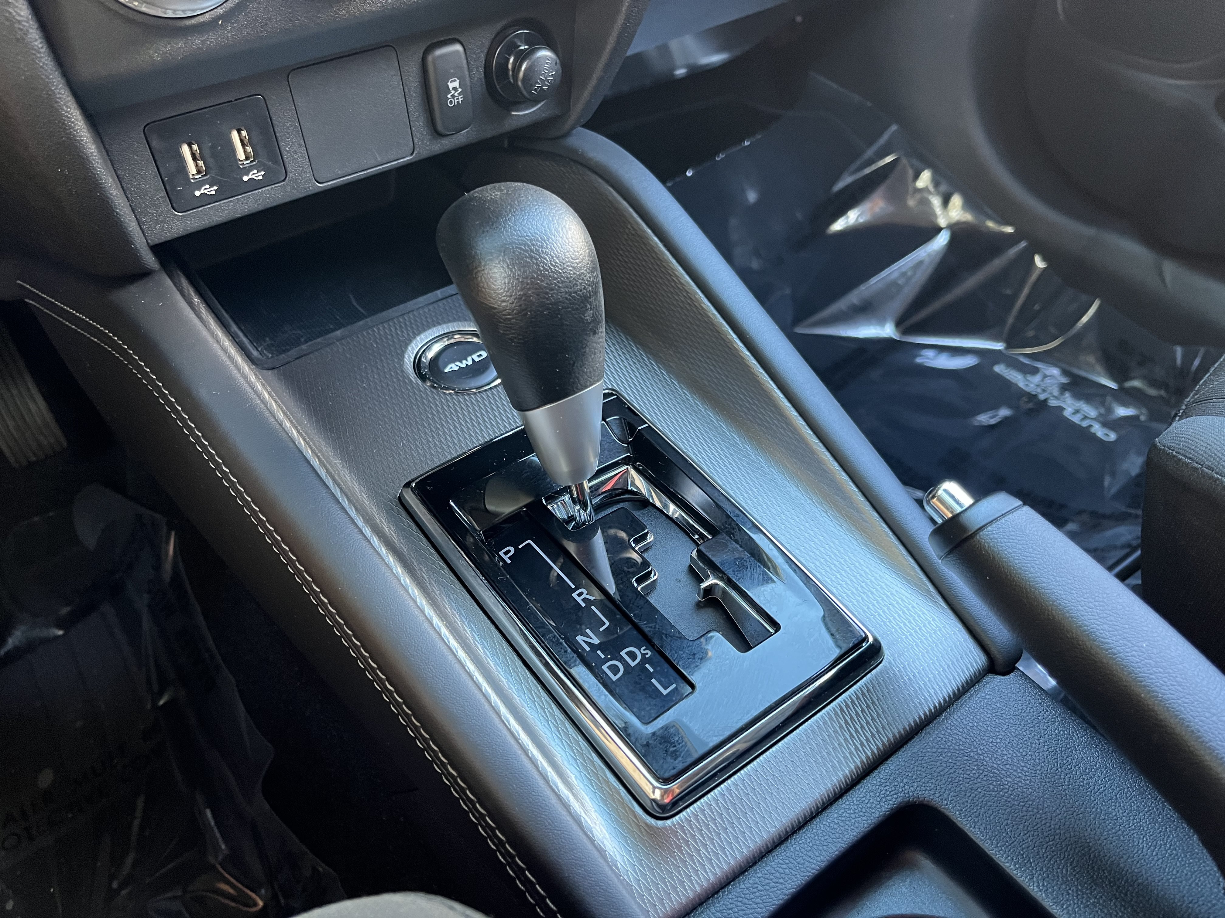 Used 2026 Mitsubishi Outlander Sport ES AWD/4WD image 25