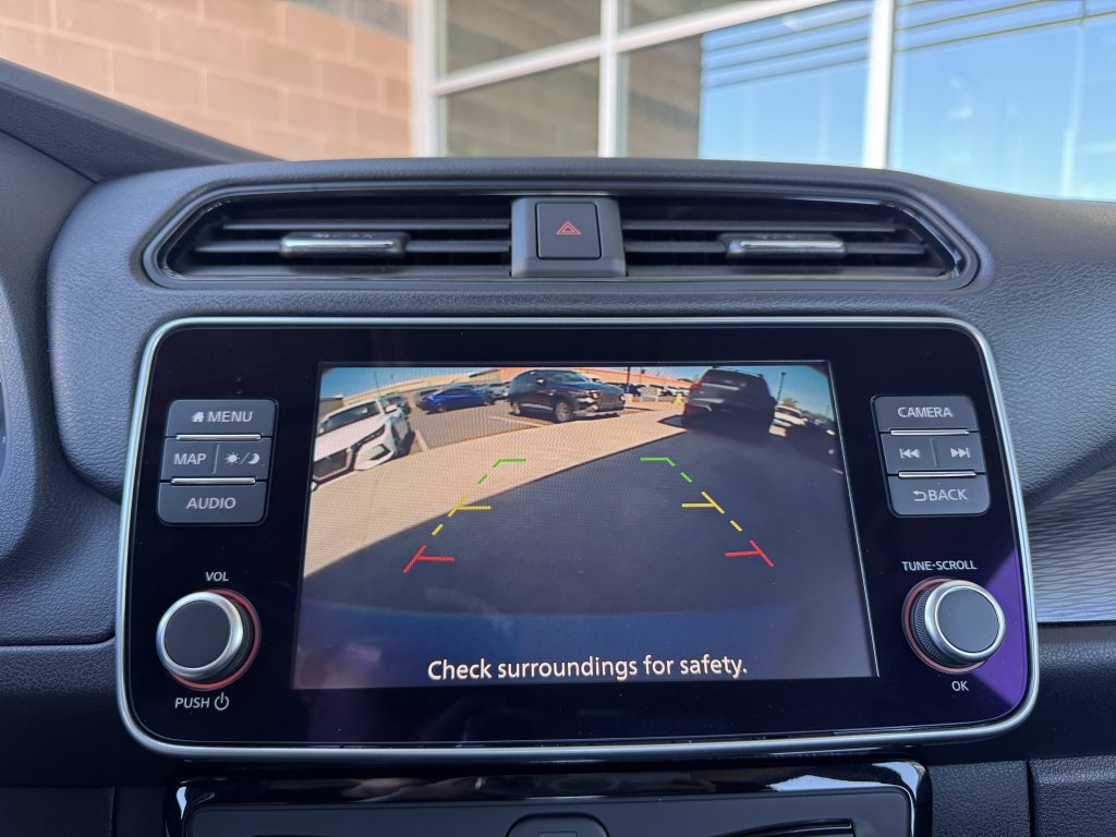 Used 2022 Nissan Leaf SV image 22