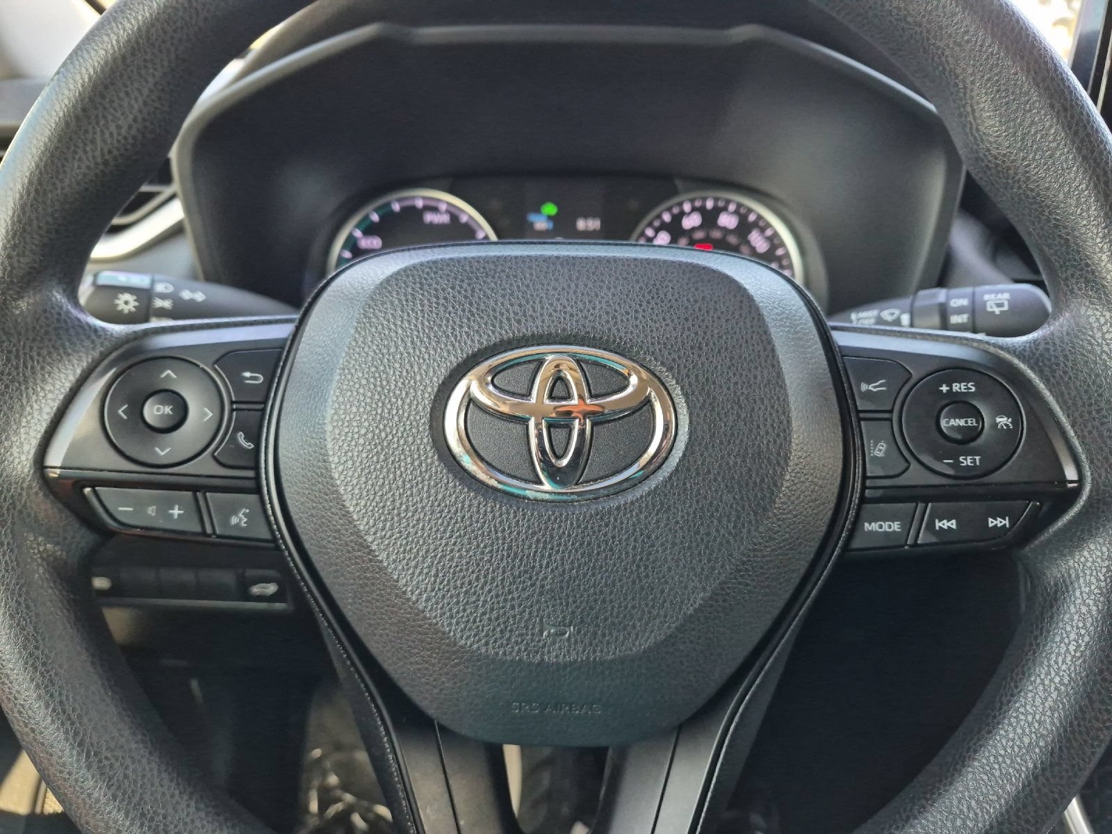Used 2022 Toyota RAV4 XLE w/ Convenience Package AWD/4WD image 22