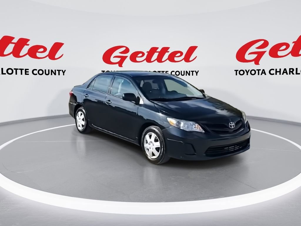 Used 2013 Toyota Corolla L image 2
