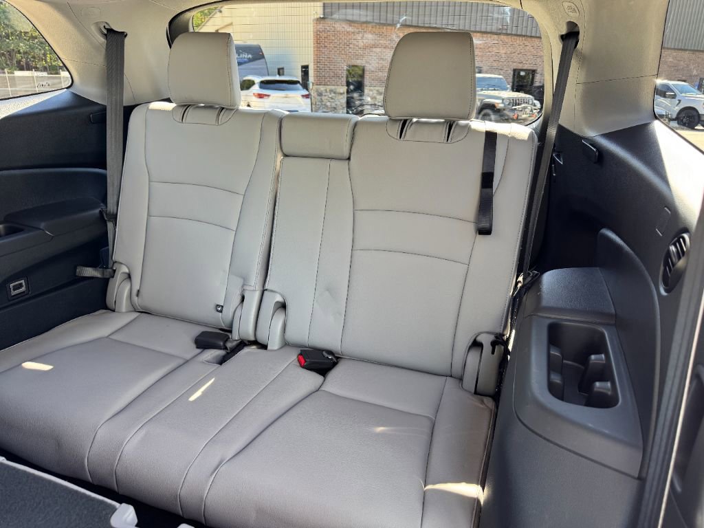 Used 2022 Honda Pilot Special Edition image 13