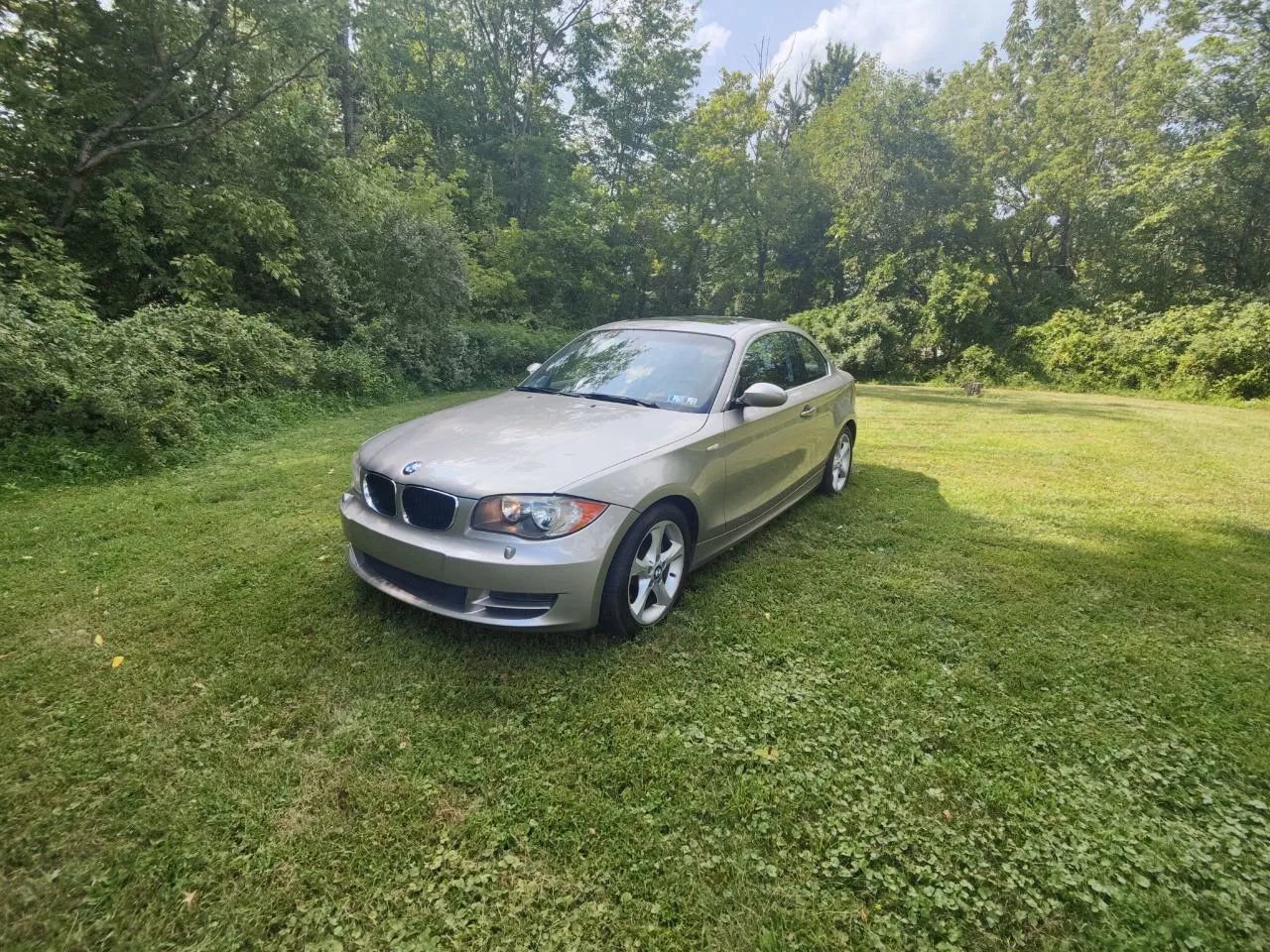 Used 2009 BMW 128i Coupe w/ Premium Pkg image 1