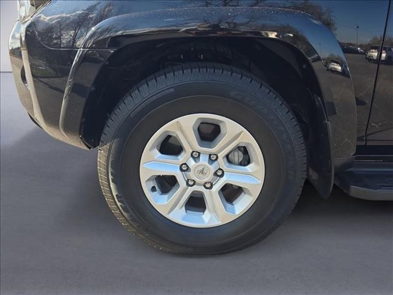 Used 2024 Toyota 4Runner SR5 image 9