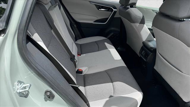 Certified 2019 Toyota RAV4 XLE w/ Convenience Package FWD image 18