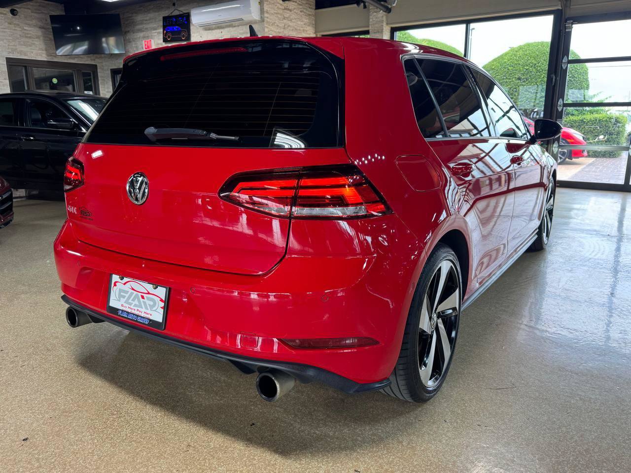 Used 2018 Volkswagen GTI Autobahn FWD image 8