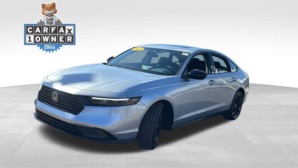 Used 2025 Honda Accord SE image 3