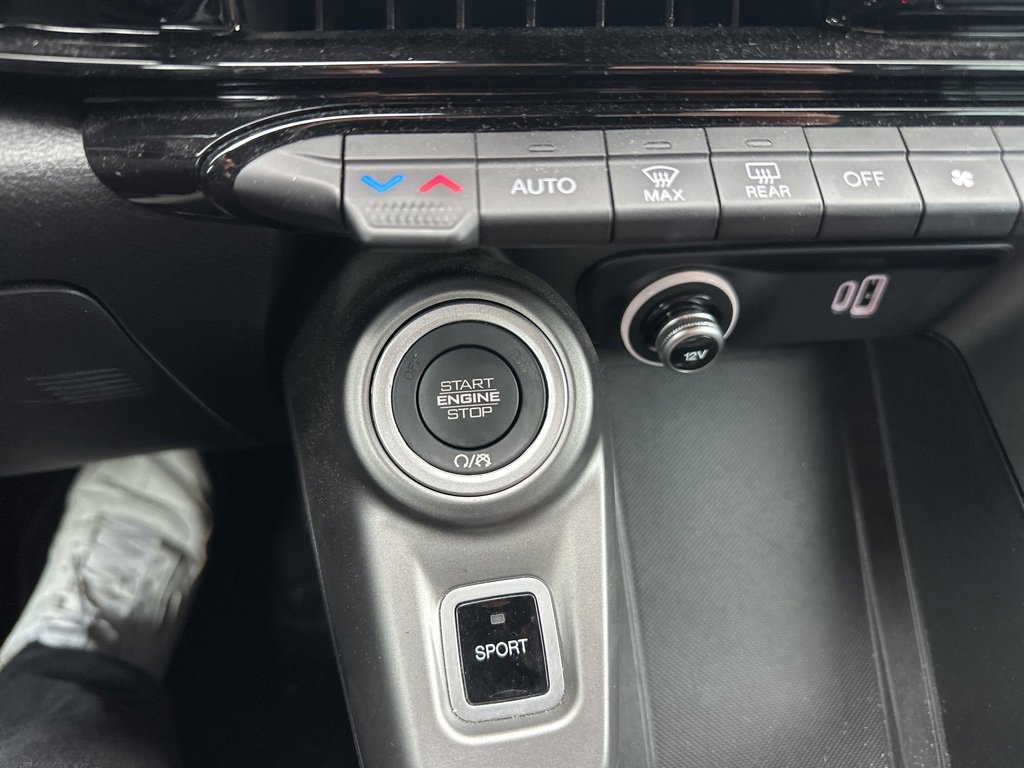 Used 2024 Dodge Hornet R/T w/ R/T Blacktop Package image 22