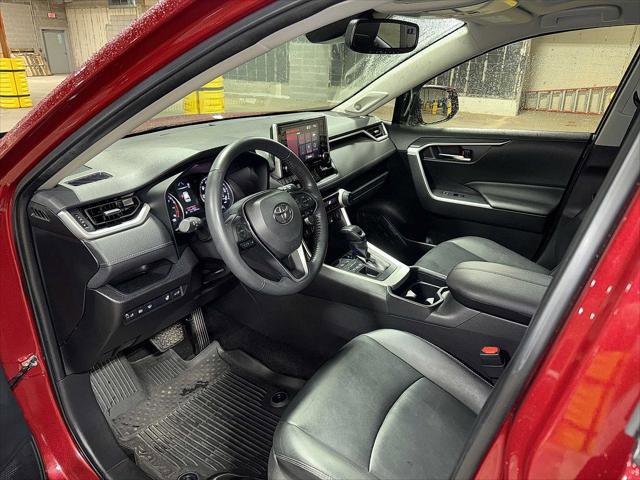 Certified 2021 Toyota RAV4 XLE Premium image 30