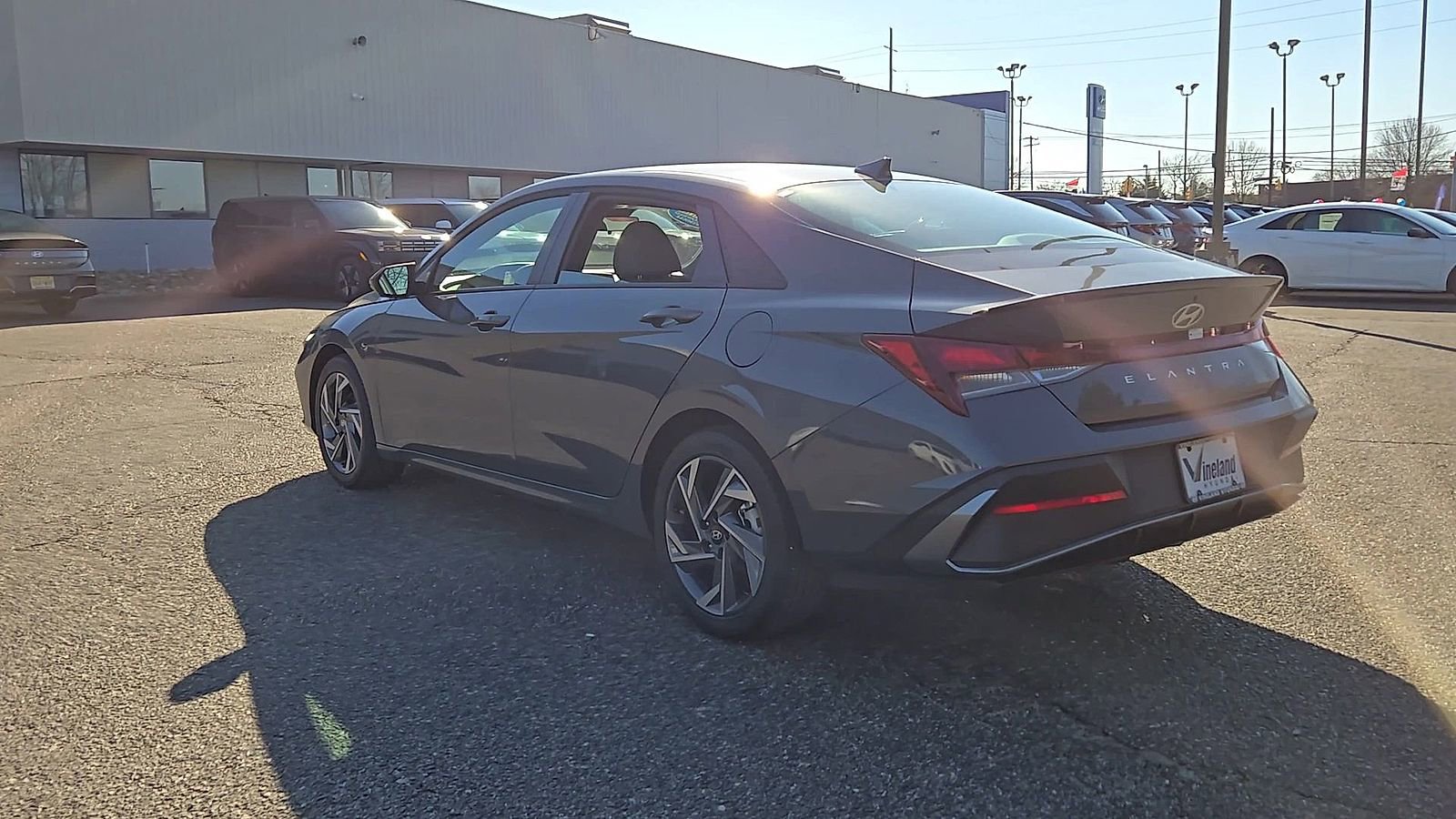 Certified 2025 Hyundai Elantra Sport image 6