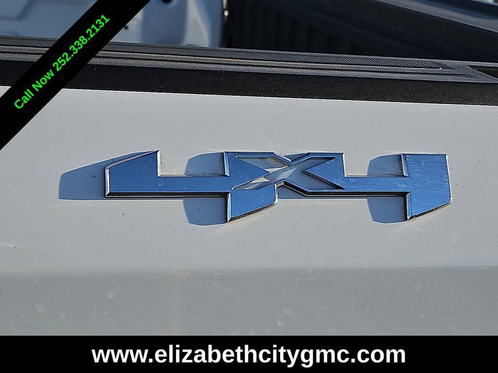 Used 2025 GMC Sierra 1500 Elevation w/ Preferred Package AWD/4WD image 17