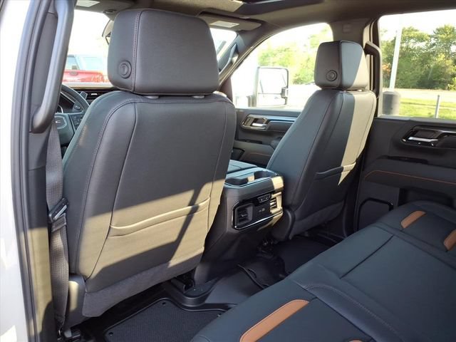 New 2026 GMC Sierra 2500 AT4 w/ AT4 Premium Plus Package AWD/4WD image 16