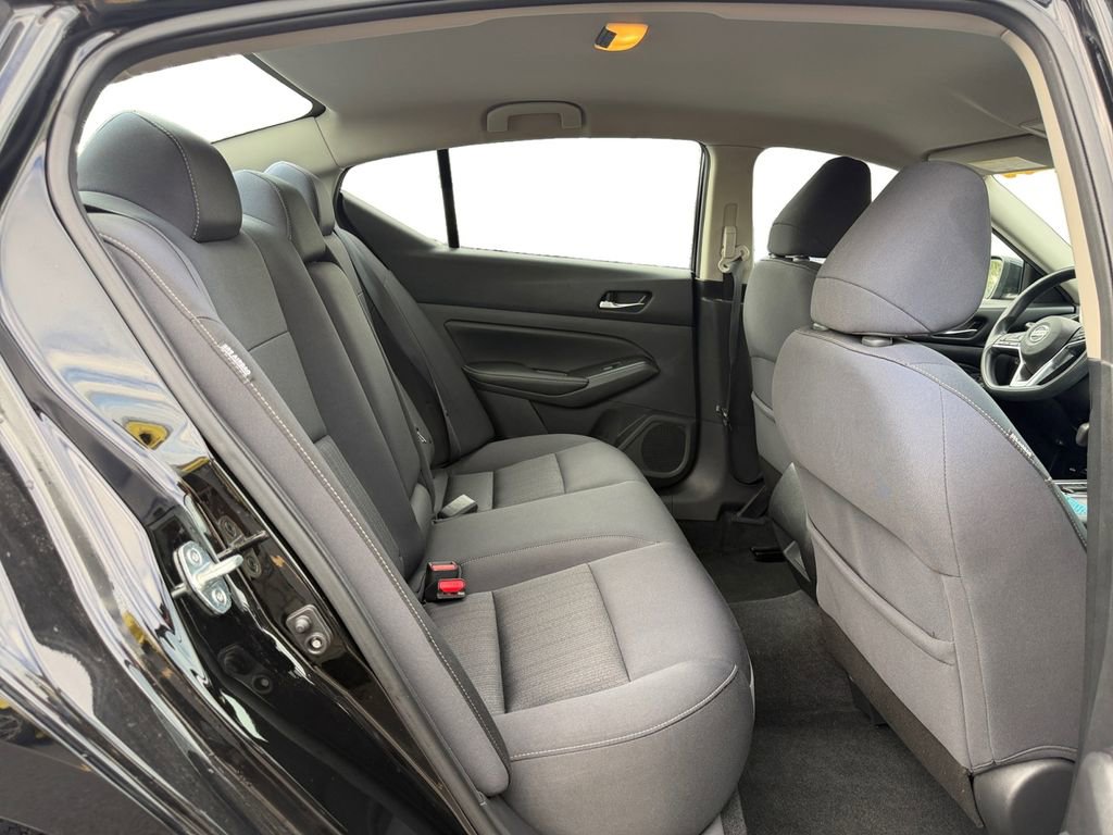 Used 2019 Nissan Altima 2.5 S FWD image 18