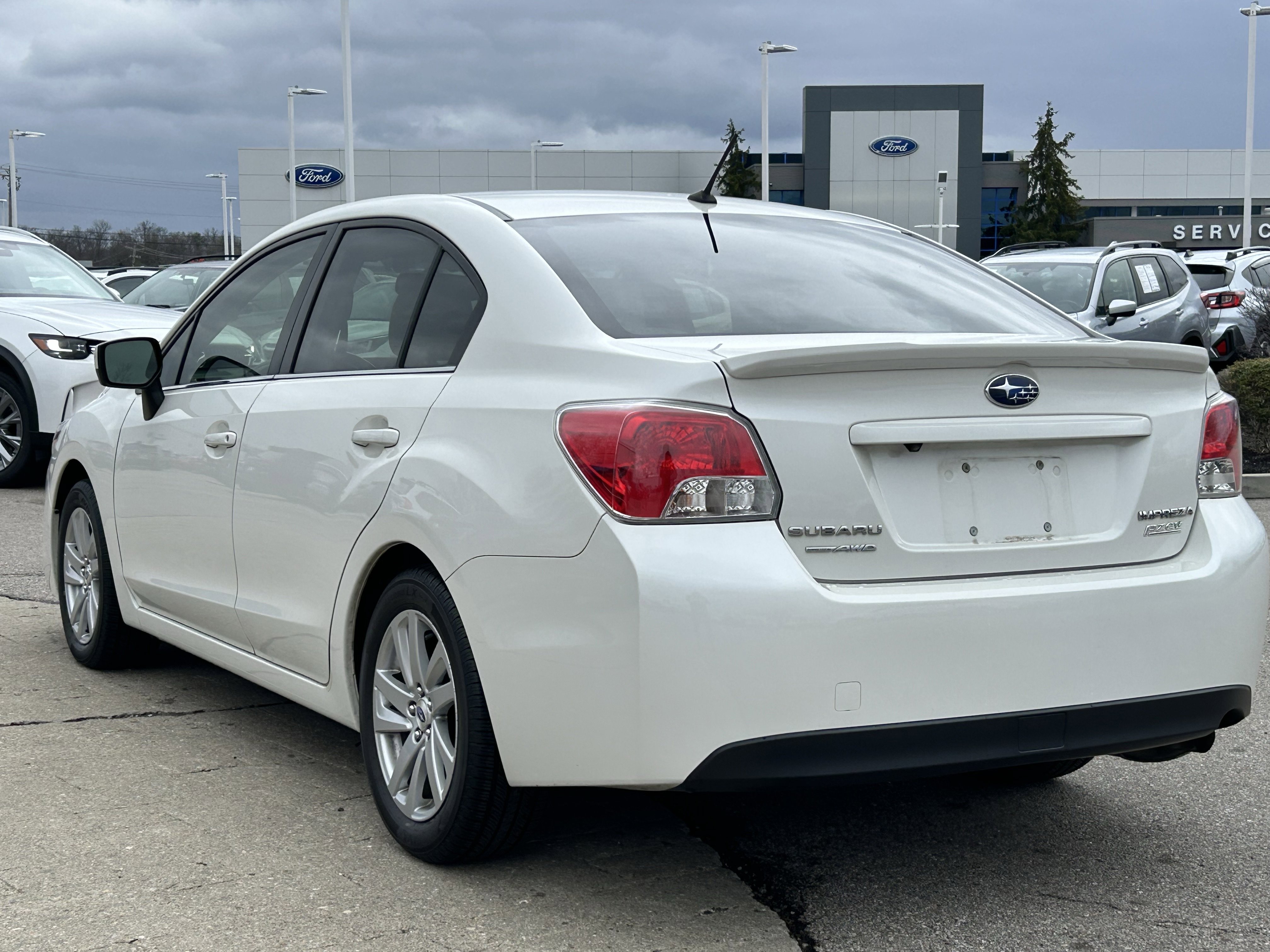 Used 2016 Subaru Impreza 2.0i Premium image 5