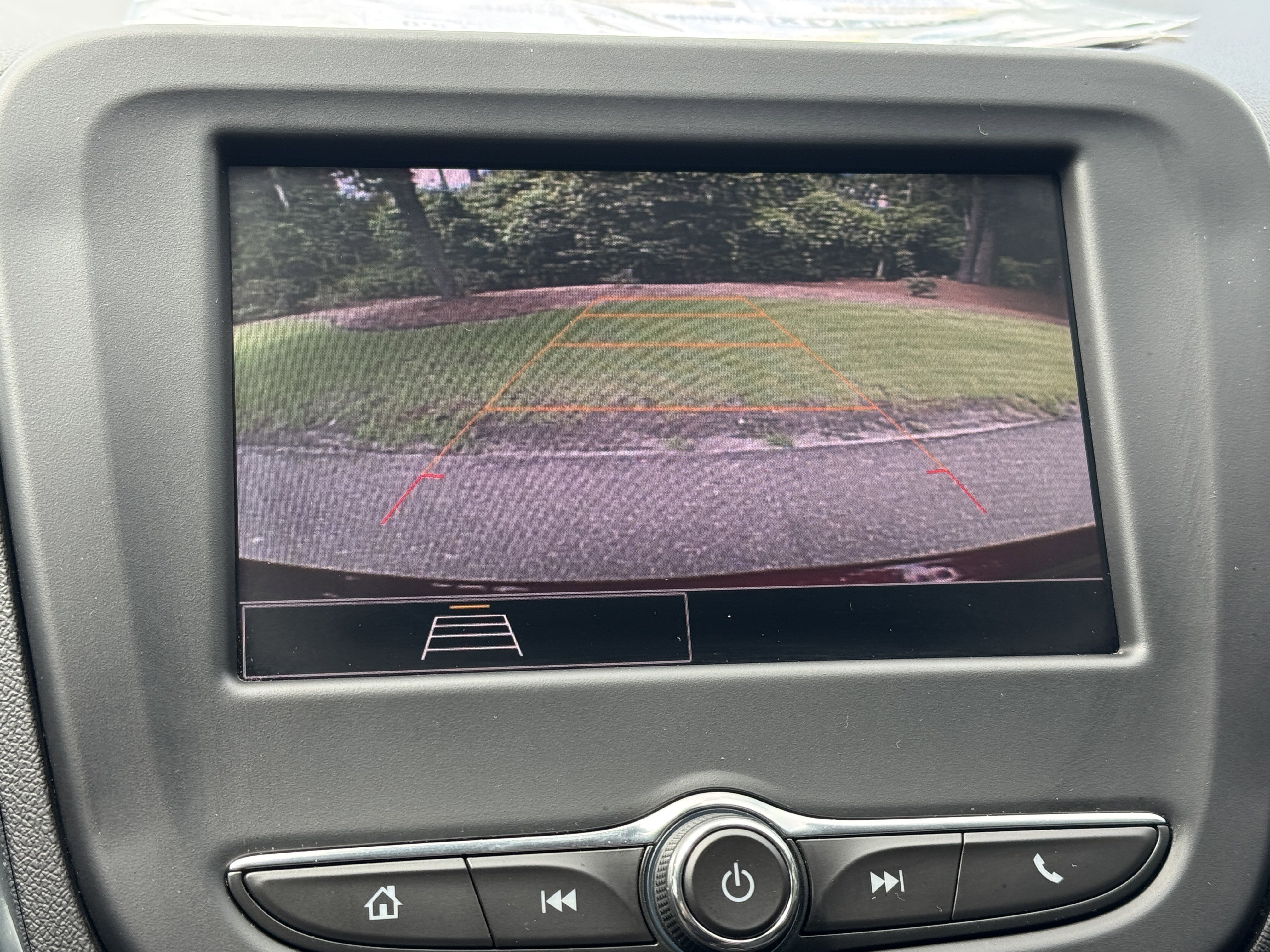 Used 2023 Chevrolet Equinox LT image 32